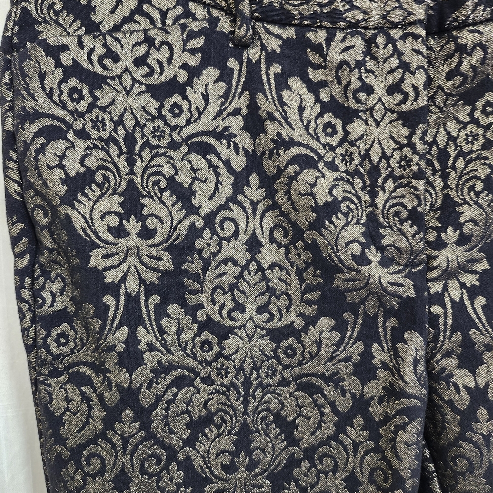Worthington Black and Gold Patterned Cropped Pants - Picture 2 of 7